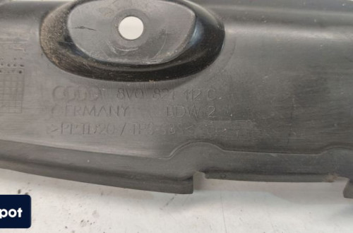 WYGŁUSZENIE BŁOTNIKA PRAWE AUDI A3 8V 8V0821112C