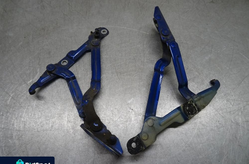 PASSAT B5 FL SEDAN 1.9TDI ZAWIASY KLAPY BAGAŻNIKA