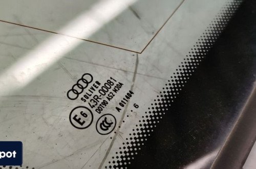 SZYBA KAROSERYJNA AUDI A6 C6 AVANT CHROM L T 2006R