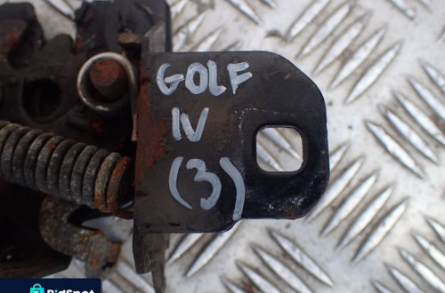 ZAMEK MASKI 1J0823509C/509D VW GOLF IV 4 RADOM