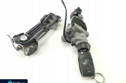 STACYJKA KLUCZYK WKŁADKA AUDI A8 D2 LIFT (1999-2002) 4B0905851