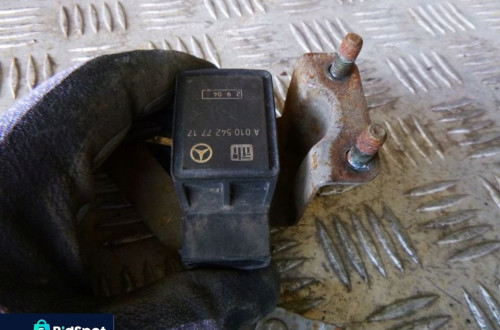 MERCEDES W211 CZUJNIK SWIATEL XENON A0105427717