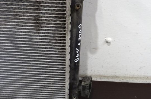 VW GOLF V HB 5D 03-09 1.4 MPI CHŁODNICA WODY KLIMATYZACJI