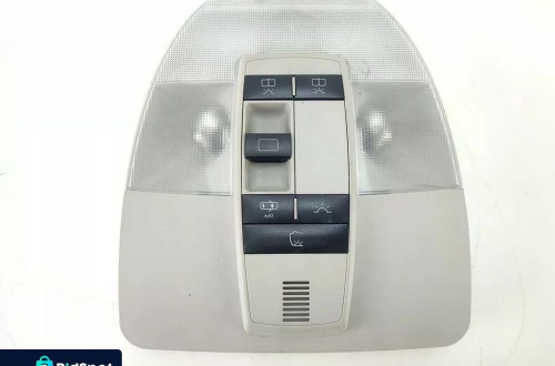 LAMPKA PODSUFITKI WNĘTRZA MERCEDES A W169 A1698204901