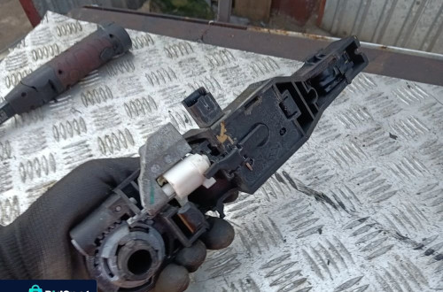 renault laguna iii klamka drzwi prawa tyl tylnia tylna zw55