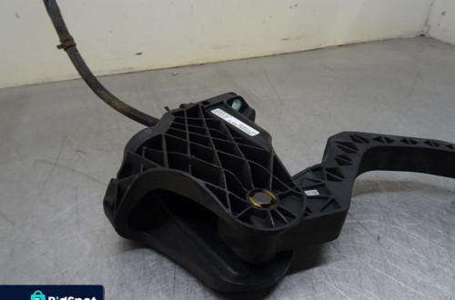 VW GOLF V 03-09 1.4MPI PEDAŁ SPRZĘGŁA 1K1721059BA