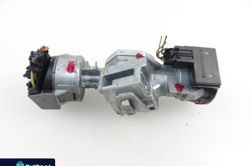 STACYJKA WKŁADKI FORD FOCUS MK2 3M513F880AD