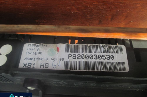 Licznik zegar Espace IV 2.2 DCI P8200030530