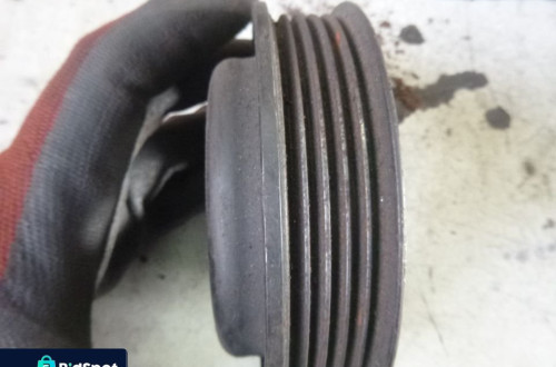 BMW E39 2.5 TDS KOLO PASOWE POMPY WODY 2246129