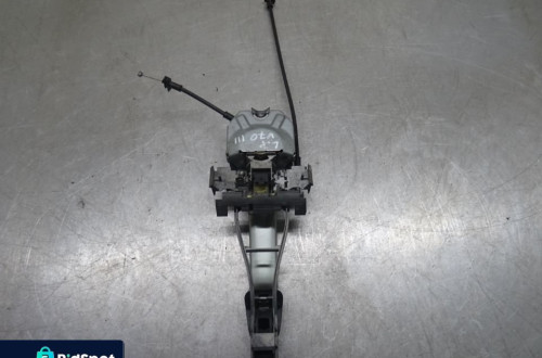 VOLVO V70 III 07-12 2.4D KLAMKA ZEWNĘTRZNA LEWY PRZÓD