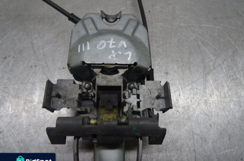VOLVO V70 III 07-12 2.4D KLAMKA ZEWNĘTRZNA LEWY PRZÓD