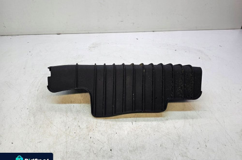 OSŁONA WAHACZA PRAWY TYŁ AUDI A4 B9 8W0505416D