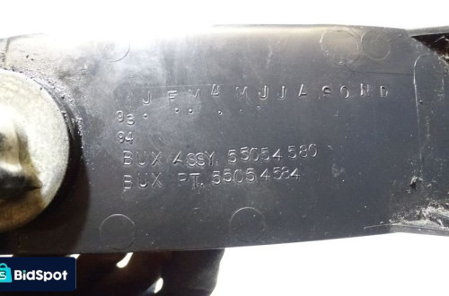 KIERUNKOWSKAZ PRAWY PRZÓD JEEP GRAND CHEROKEE 2.5TD 56005098