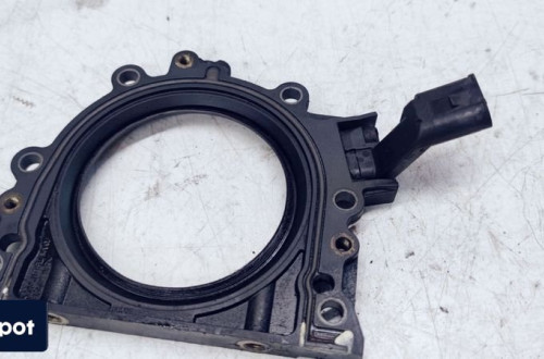 OBUDOWA USZCZELNIACZ WAŁU AUDI 1.9 2.0 038103173A