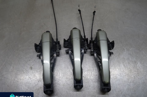 VOLVO V70 III 07-12 2.4D KLAMKA ZEWNĘTRZNA PRAWY PRZÓD PRAWY LEWY TYŁ