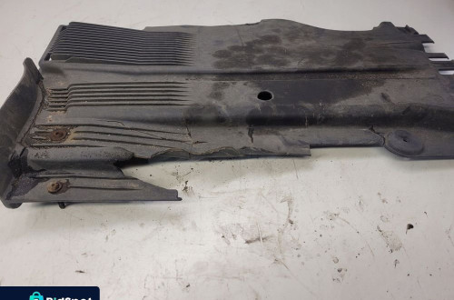 OSŁONA PODWOZIA LEWY TYŁ AUDI A4 B8 A5 8K0825215J
