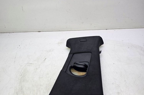 OSŁONA SŁUPKA B PRAWA AUDI A4 B9 AVANT 8W0867244D