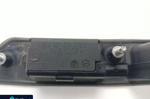 BLENDA KLAPY BAGAŻNIKA AUDI A6 C6 (2004-2008) 8E0827574C