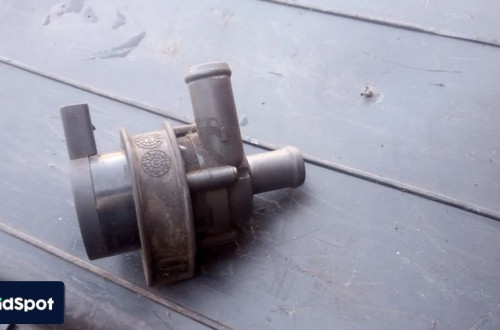 VW AUDI SEAT SKODA POMPA OBIEGU WODY 1K0965561G