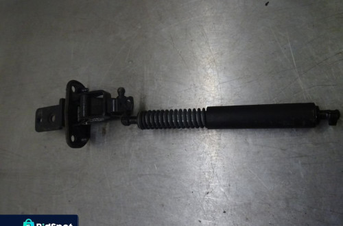 VOLVO V70 III 07-12 2.4D ZAWIASY SIŁOWNIKI KLAPY TYŁ