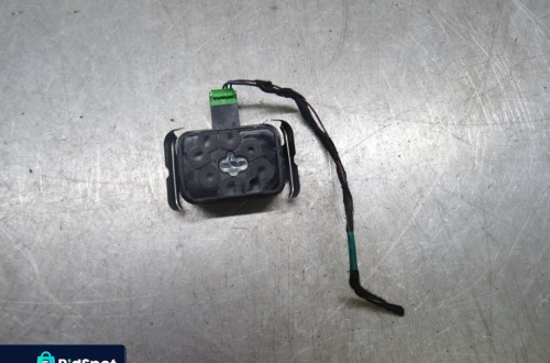 VOLVO V70 III 07-12 2.4D CZUJNIK SENSOR DESZCZU 31214359