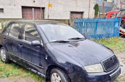 Skoda Fabia I Na Części 1.4 Mpi Aze Czarna Klapa Drzwi Silnik Skrzynia