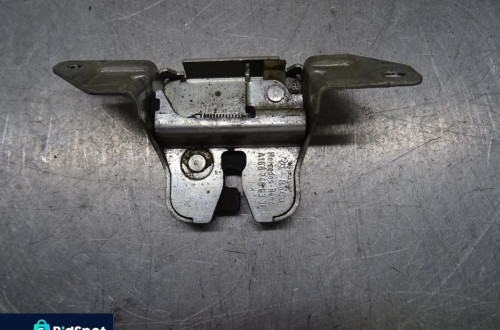 MERCEDES W168 LIFT 01-04 ZAMEK KLAPY BAGAŻNIKA A1687400336