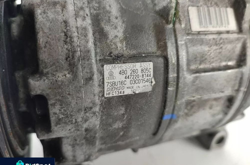 SPRĘŻARKA KLIMATYZACJI AUDI A8 D2 2.5 TDI 180KM 4B0260805C
