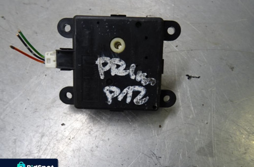 NISSAN PRIMERA P12 KOMBI 02-07 1.6 SILNICZEK NAGRZEWNICY 3C27030850