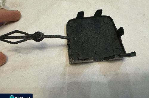 PEUGEOT PARTNER CITROEN BERLINGO - ZAŚLEPKA HAKA ZDERZAKA PRZÓD 9810964177