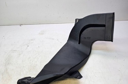 KANAŁ POWIETRZNY TUNEL AUDI A4 B9 A5 8W0819806A