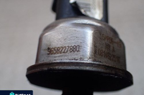 LISTWA WTRYSKOWA 9681649580 9658227880 RADOM