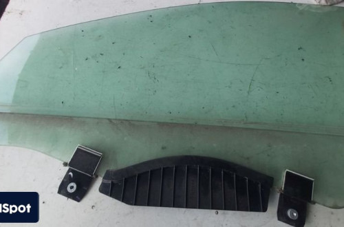 MERCEDES W221 08r SZYBA DRZWI BOCZNA LEWY PRZÓD