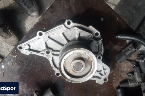 AUDI A6 C5 A4 B5 2.5 TDI POMPA WODY