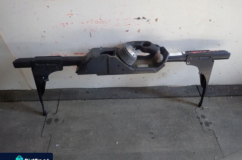 Hak VW TOURAN 2015- 5TA803880