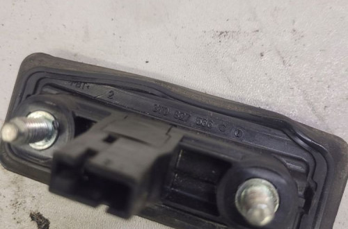 KLAMKA KLAPY TYŁ AUDI A4 A5 A6 Q5 8T0827566C