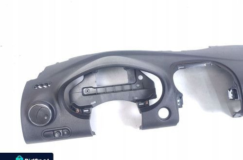 DESKA ROZDZIELCZA KONSOLA KOKPIT PONTIAC G6 (2004-2008) EUROPA