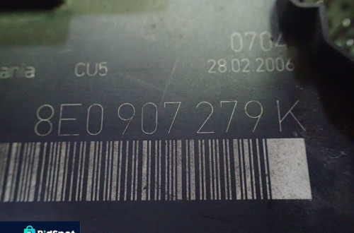 AUDI A4 B7 MODUŁ STEROWNIK ŚWIATEŁ 8E0907279K RADOM