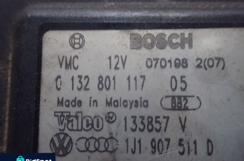 SILNICZEK NAGRZEWNICY LEON GOLF IV BORA 1J1907511D RADOM