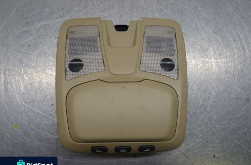 VOLVO V70 II 00-04 2.4D LAMPKA PODSUFITKI 8685434