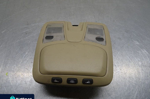 VOLVO V70 II 00-04 2.4D LAMPKA PODSUFITKI 8685434