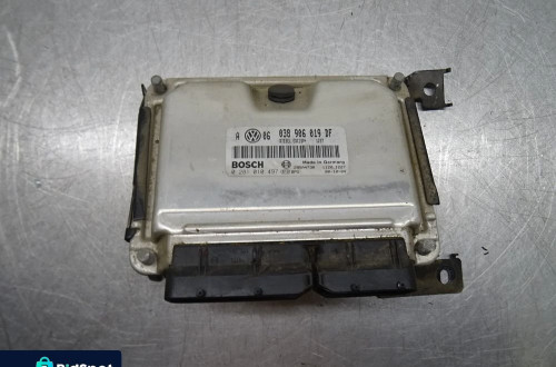VW GOLF IV HB 5D 1.9TDI KOMPUTER STEROWNIK SILNIKA 038906019DF