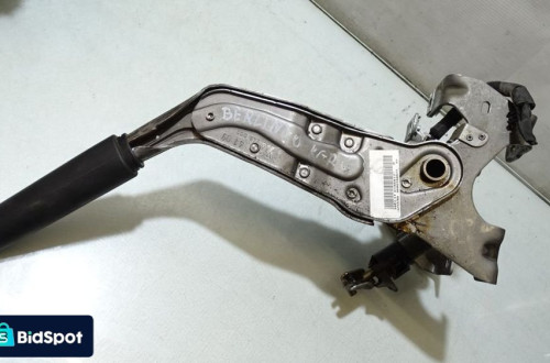 DŹWIGNIA RĘCZNEGO HAMULCA CITROEN BERLINGO II 1.6HDI 9680786377
