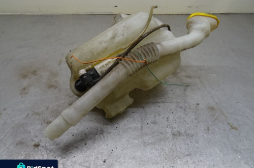 RENAULT GRAND SCENIC II 03-06 ZBIORNICZEK SPRYSKIWACZY 8200104706 / 8200104705