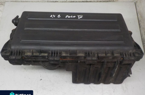 VW POLO IV 1.4 16V OBUDOWA FILTRA POWIETRZA