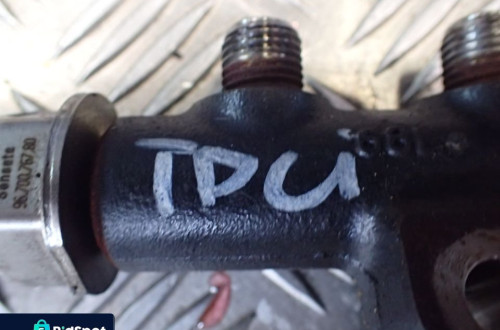 LISTWA WTRYSKOWA 9685297580 1.6HDI FORD FOCUS MK3 RADOM