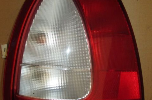 LAMPA TYLNA DAEWOO NUBIRA 1 SDN/HB LEWA