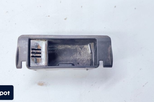 WKŁAD POPIELNICZKI LEWY TYŁ AUDI A6 C6 4B0857405A