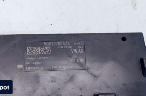 MODUŁ KOMFORTU AUDI A3 8V 5Q0937084AQ