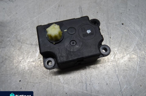 RENAULT GRAND SCENIC II 03-06 SILNICZEK NAGRZEWNICY M030990